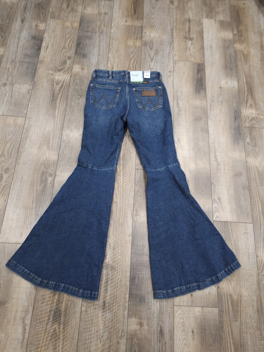 Wrangler Retro 27 Waist High Rise Flare 34 Inseam Womens Nwt Dark Jeans Western - Picture 7 of 15
